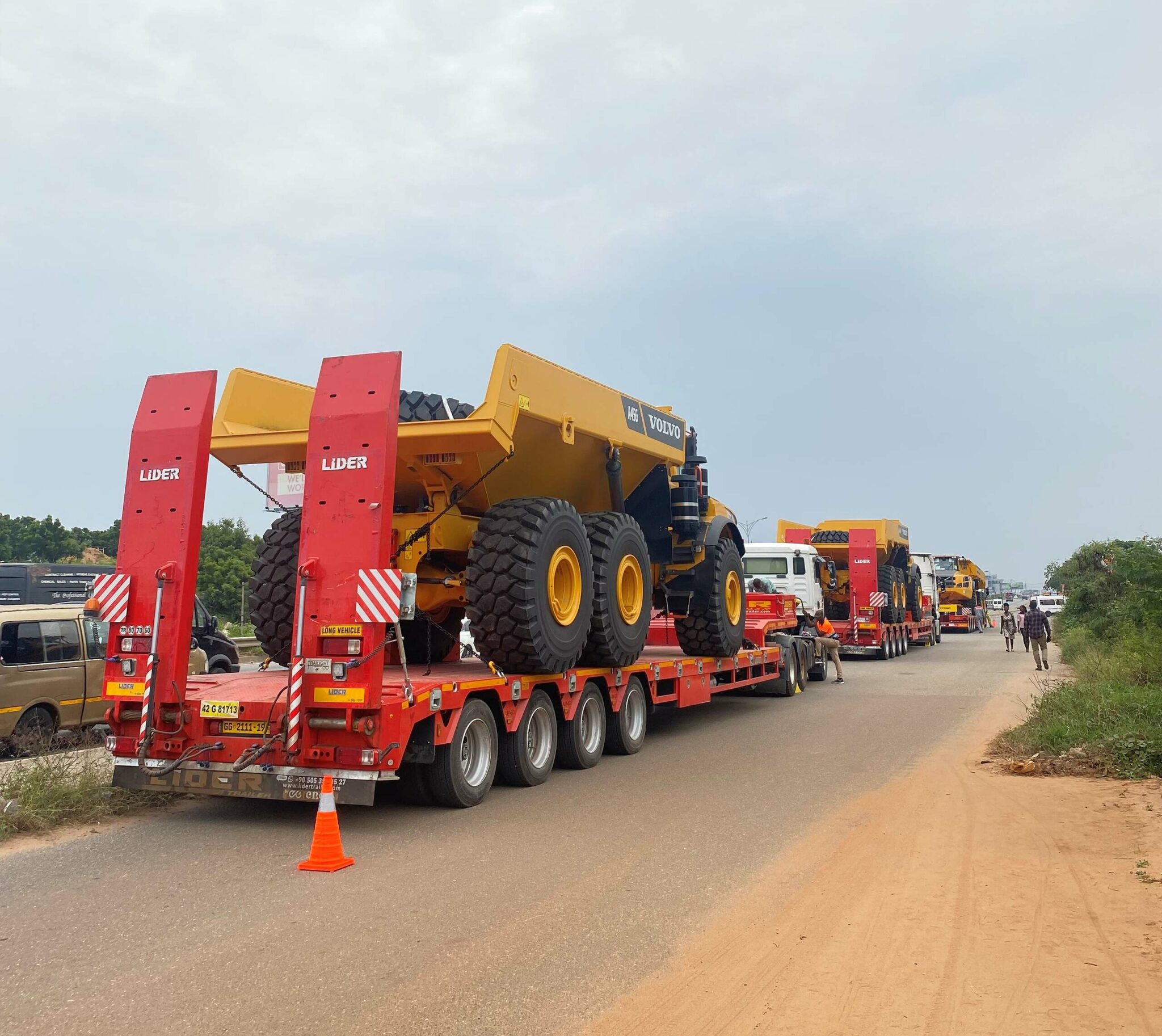 Racing Link Express Handles Volvo Articulated Haulers from Belgium to