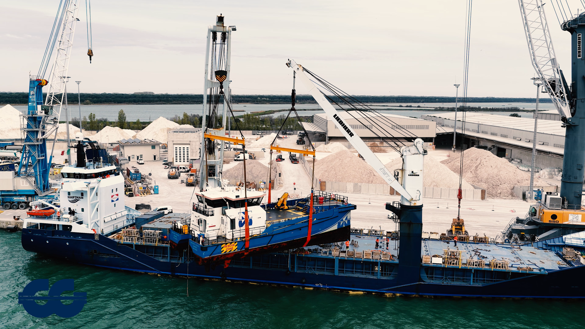 Project cargo
