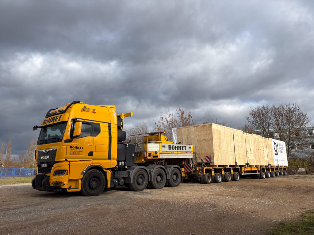 GR Global Projects GmbH has once again demonstrated what it means to master complex heavy-lift logistics. 