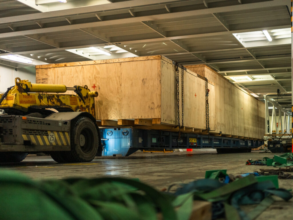 GR Global Projects GmbH has once again demonstrated what it means to master complex heavy-lift logistics. 